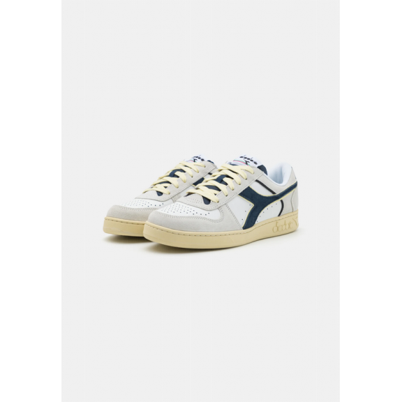 Zapatillas Diadora Magic BSKT Low Suede blanco marino hombre C9831